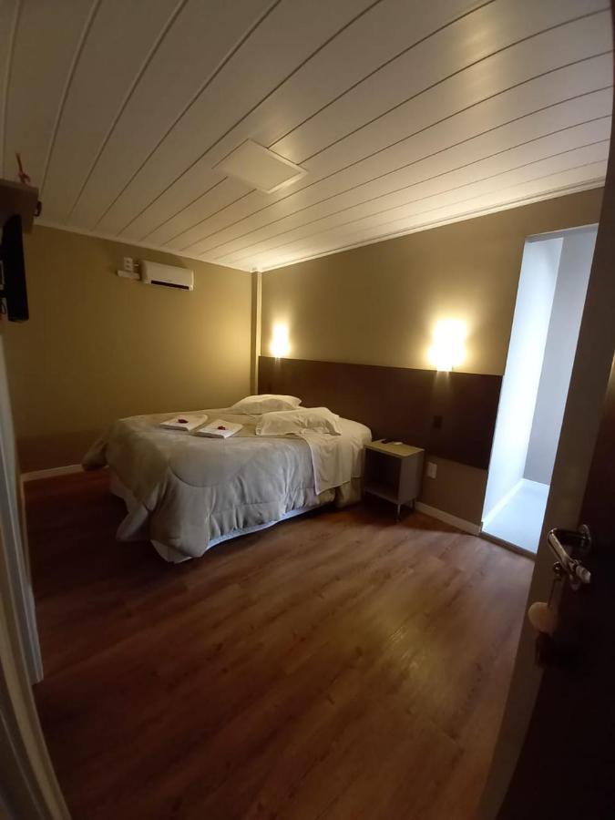 Serrana Inn *